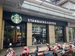 -星巴克(扬州金鹰店)