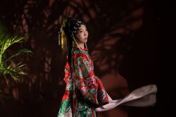 -盘子女人坊生日照·摄影馆(华强店)