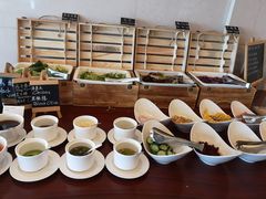 -湖景知味西餐厅•自助餐• 轻食(南京金茂威斯汀大酒店)