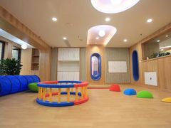 -英伦凯贝国际婴幼儿托育中心(雍湖湾店)