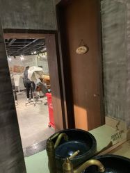 点击看大图 -T.1 hair salon烫染接发