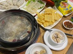 -濠轩阁特色生蚝火锅总店