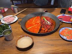 -萍姐火锅·公路夜市(武汉首店)