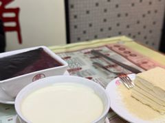 華心鮮乳燉蛋白-香港華心糖水鋪(南西总店)