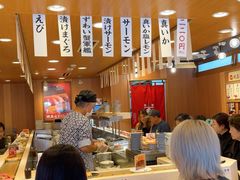 -海鲜三崎港(镰仓小町通店)
