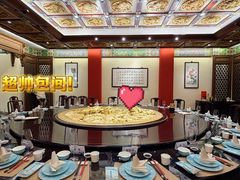 -梅龙镇酒家(南京西路总店)