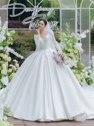 -不晚国际婚纱礼服