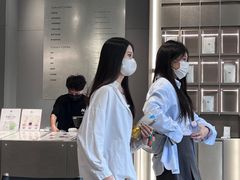 -M Stand(成都COSMO店)