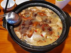 -云朵小院·石锅鱼·野生菌餐厅(蒗放店)