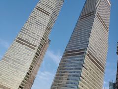 -陆家嘴空中步行连廊