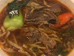 -康师傅私房牛肉面(马泉营奥莱店)