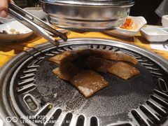 -唯成•韩国炭火烤肉 유성고기