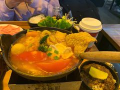 意式番茄锅-东北烧烤·烤羊腿(天虹店)