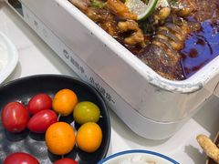 -三江源活鱼现烤(维多利摩尔城店)