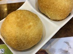酥皮焗叉烧包-添好运点心专门店(深水埗店)