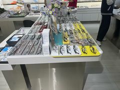 -视野联行眼镜蔡司·依视路官方授权店(顺城店)