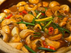-巴厘龙虾·榜首油焖大虾(音乐学院·沿江酒馆店)