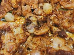 料理烤老味道鸡块-老东镇啤酒屋海鲜加工·蒸汽海鲜·海鲜烧烤(台东店)