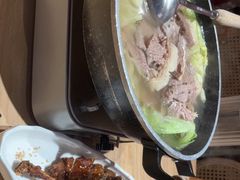 -川堂风·跷脚牛肉·乐山爆炒(宝山日月光店)