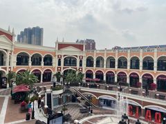 -佛罗伦萨小镇广佛名品奥特莱斯(疏港路店)