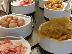 -龍歌自助小火锅(市北CBD万达店)
