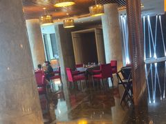 -粤尚腾香居中餐厅(首都机场希尔顿店)