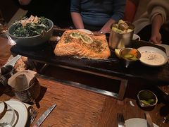 现烤三文鱼-THE CANNERY&JUJU 新鲜海鲜·牛排美食酒廊