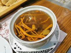 -黄泥岗·地道湖北菜(奥特莱斯店)