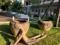 -吐斯廉屠杀博物馆