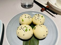 生煎馒头-屋里厢上海菜馆