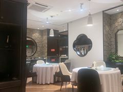 -毛家饭店·30年融合新湘菜(汉峪金谷店)