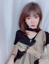 -变画·发型STUDIO