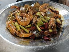 -休记光头香辣蟹干锅店(衣冠庙店)