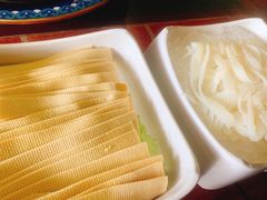 -龙虾风暴(松江店)