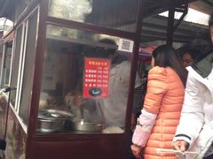 -黄焖鸡米饭(新天地美食街店)