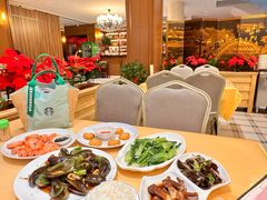 -鹏城人家海鲜酒家·23年老字号(较场尾店)