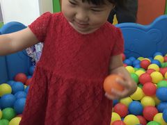 -四叶草托育园(张江园店)