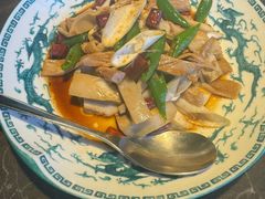 -新荣记(BFC外滩金融中心店)