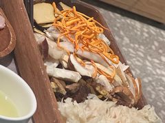 -野·大山里野生菌石锅土鸡(益田假日店)