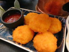 Golden虾饼-浩海火燒雲傣家菜(芮欧百货店)