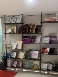 -佳颜轻医美·美学抗衰中心