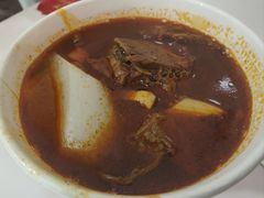 -江三王记牛杂馆(总店)