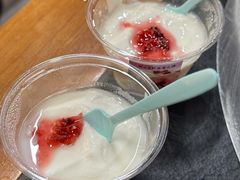 手工玫瑰酸奶-阿山卓·野生菌火锅·纳西火塘烤肉