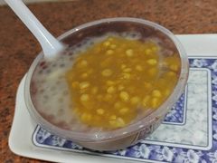 冬三宝-百花传统甜品店(原址店)