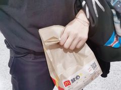 -麦当劳(北京大兴机场二层国内到达(安检外)店)