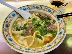 -金杨拉面王小吃面馆·牛三宝面·红烧牛肉粉
