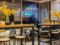 大堂-龙治汉堡(中华城店)