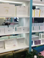 -斐尔国际皮肤管理中心