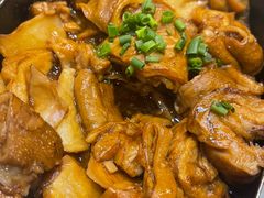 饭盒焖肥肠-渔娘渔家丹东海鲜(东直门店)