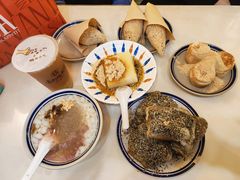 -正南齐北·老街糯米团(洪崖洞店)